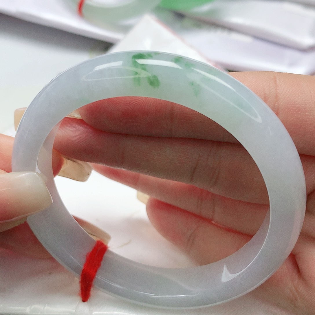 【闪购商品】翡翠手镯未镶嵌缅甸天然A货翡翠