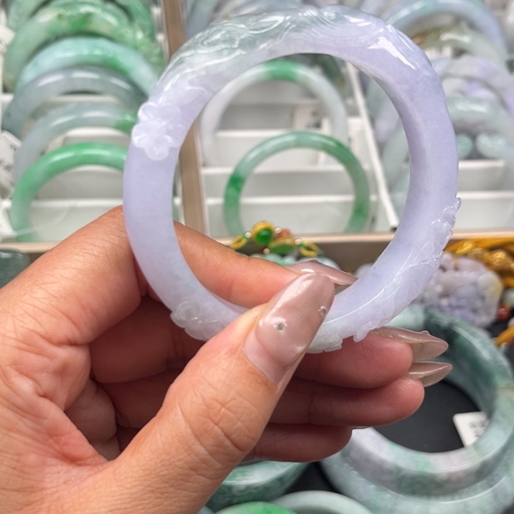 翡翠未镶嵌手镯020冰紫飘蓝花九尾狐56.6