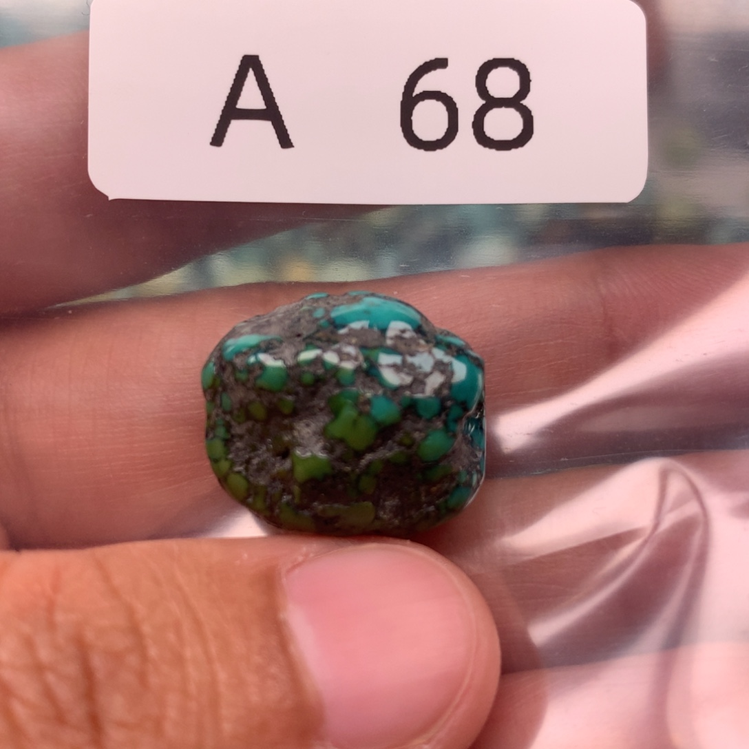 绿松石未镶嵌随形