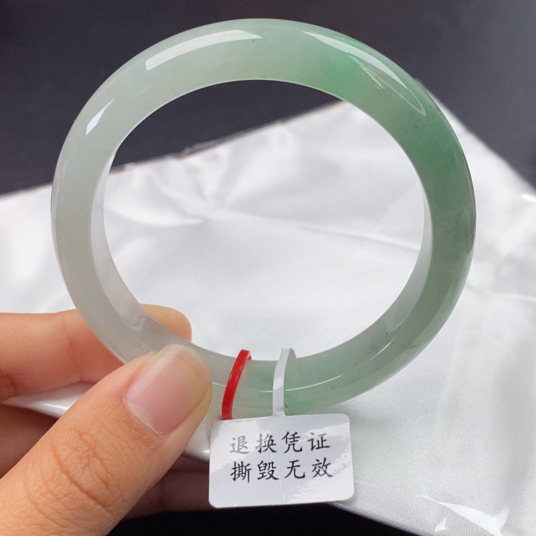 翡翠未镶嵌手镯56正圈