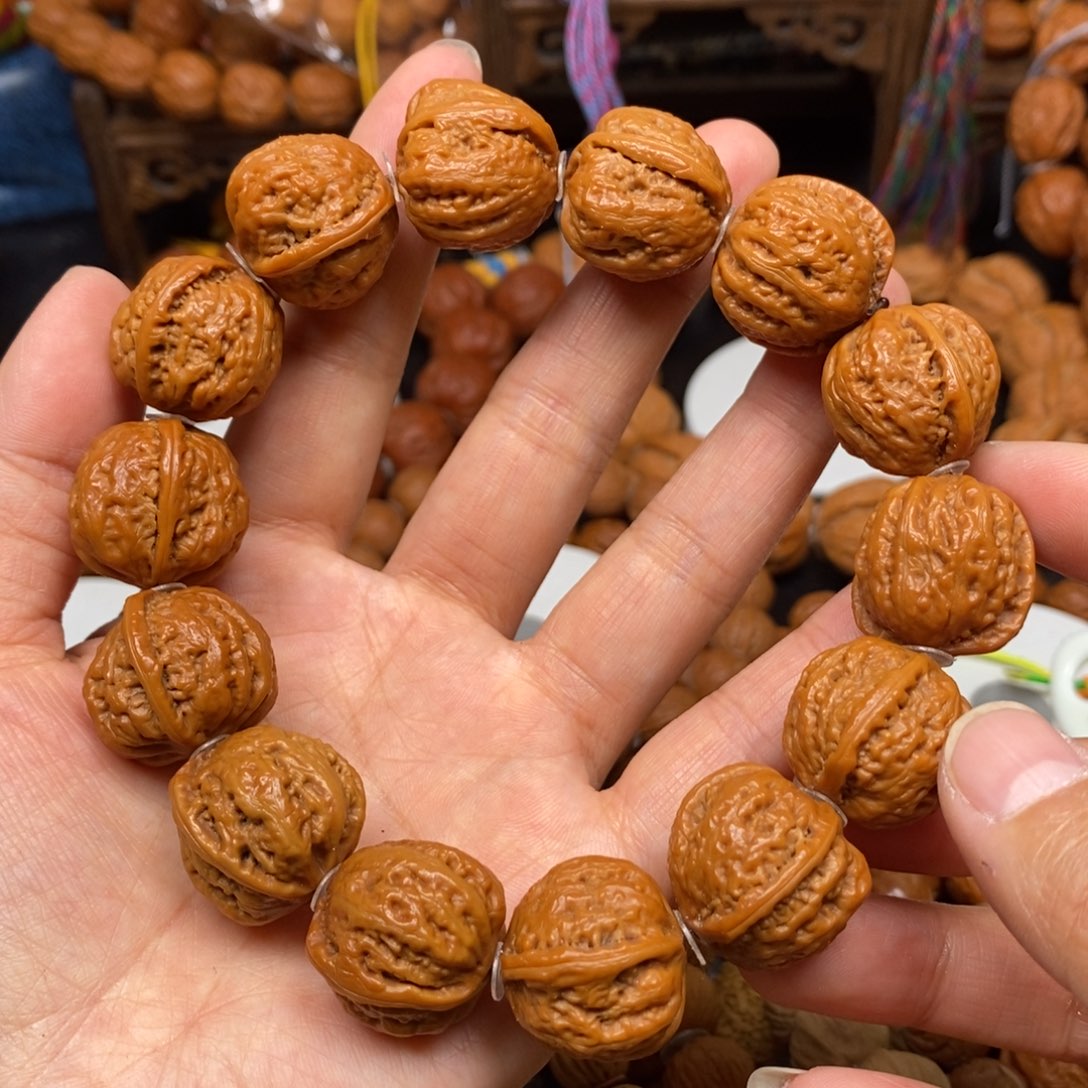 桃核手串小肉筋官帽