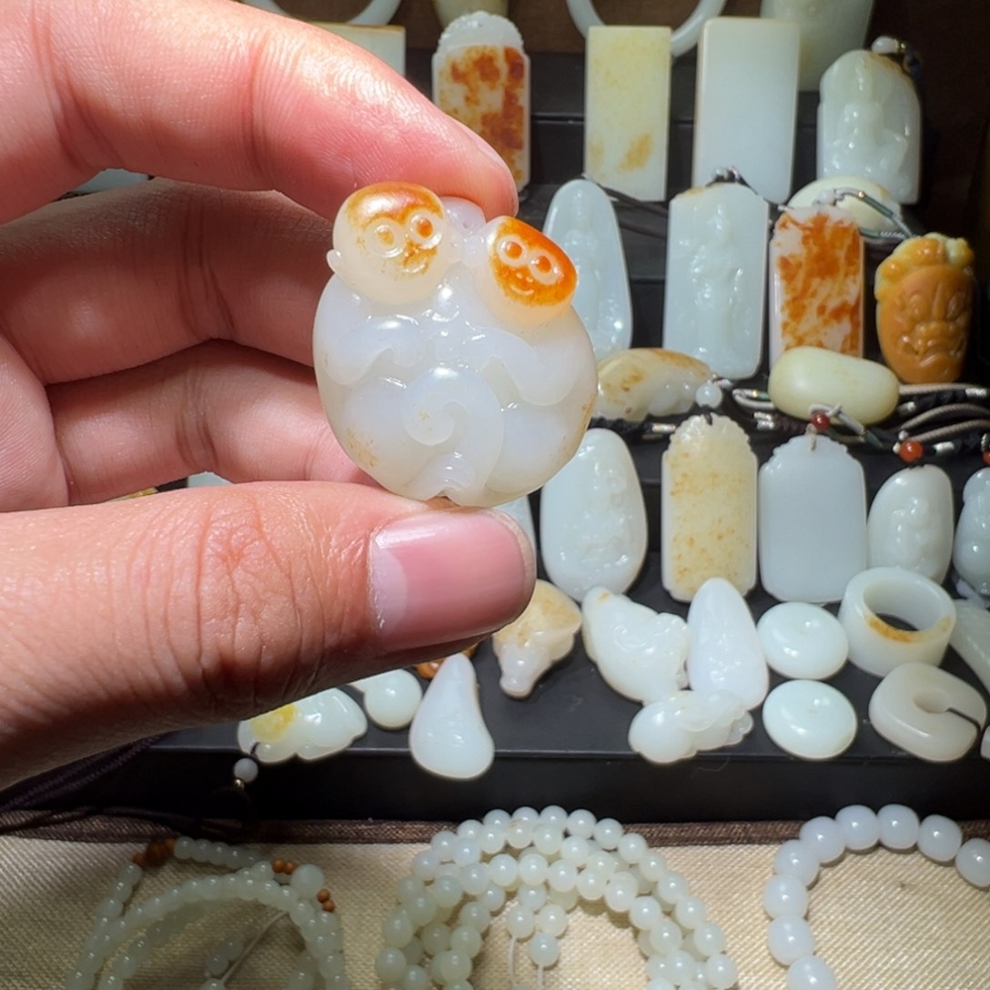 和田玉吊坠(不含链)未镶嵌W****h