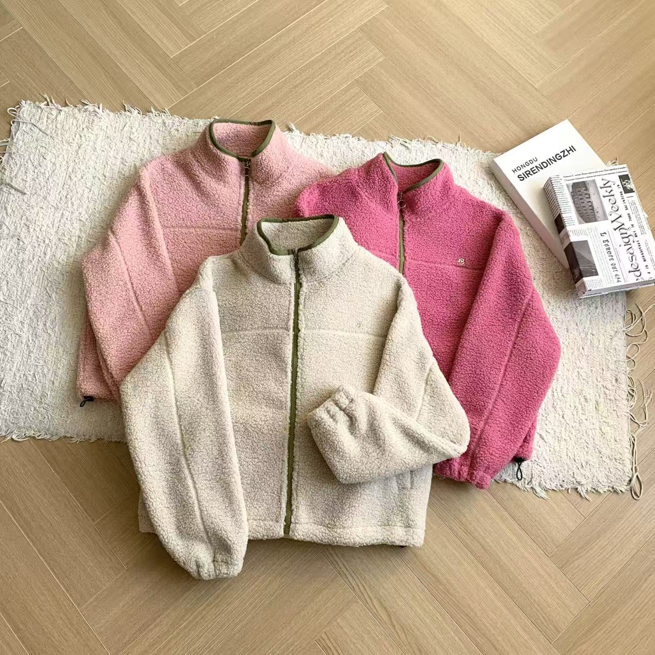 素心轻奢 2025冬季韩版撞色立领长袖加绒厚实防风保暖外套15158