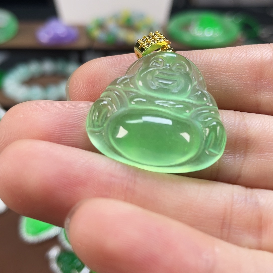 翡翠未镶嵌颈饰吊坠