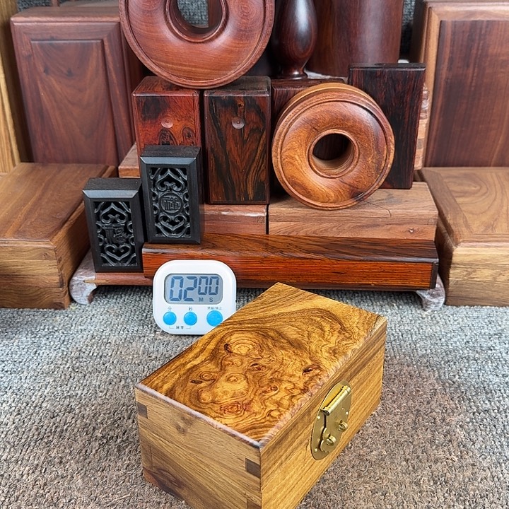 刺猬紫檀（非洲黄花梨）