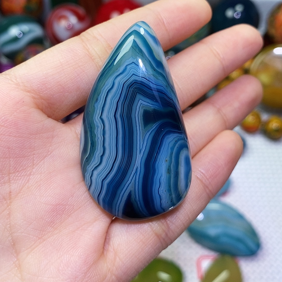 玛瑙/玉髓未镶嵌珠宝奇石