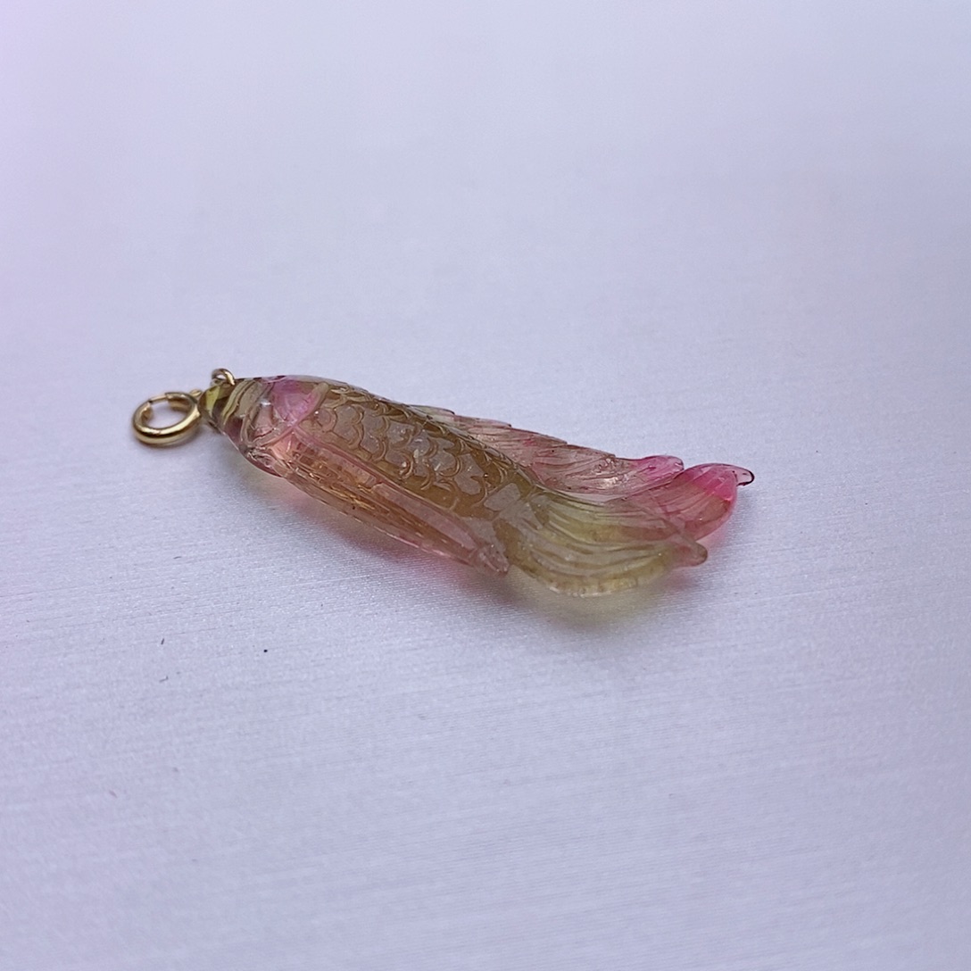 碧玺颈饰18K金镶嵌碧玺吊坠