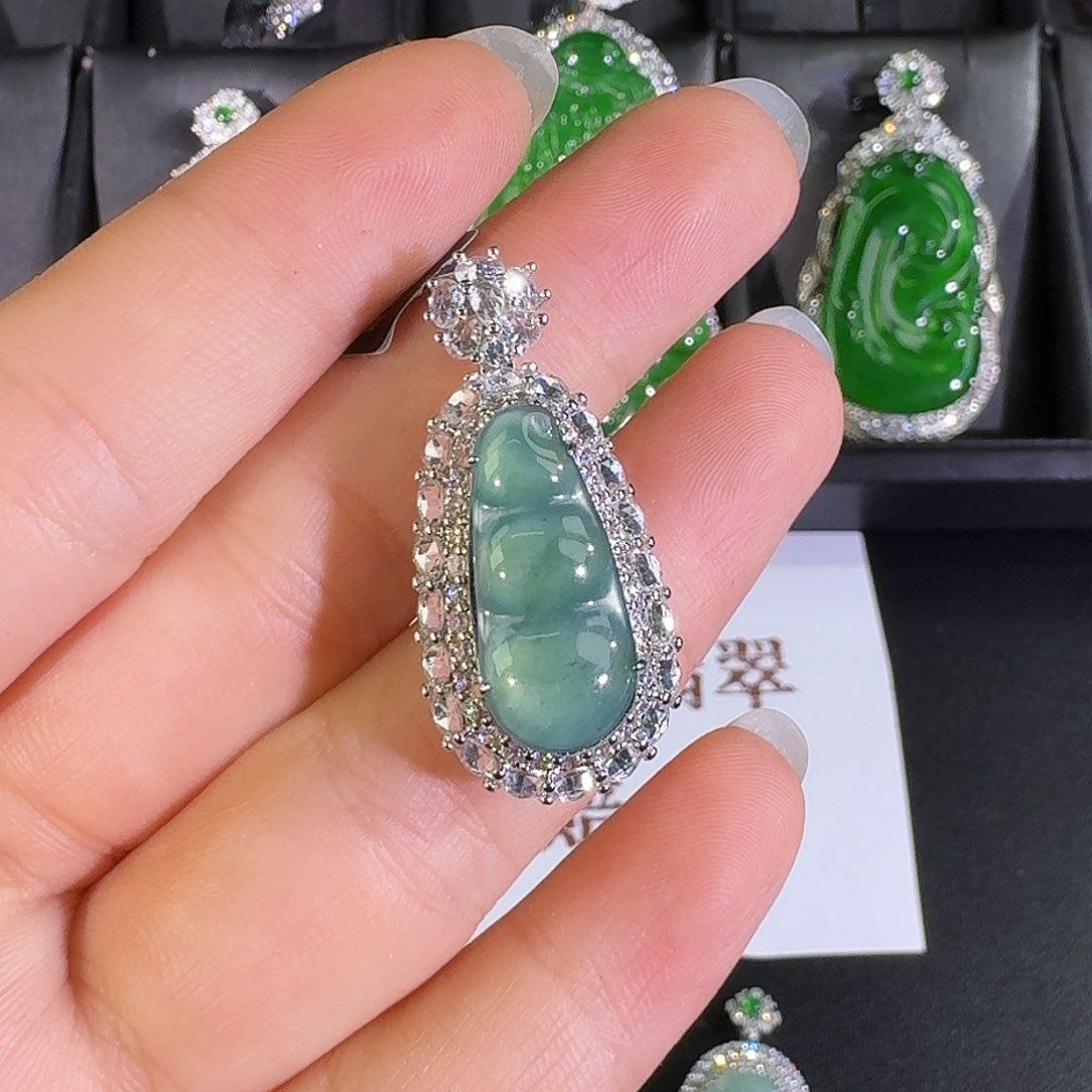 翡翠吊坠(不含链)未镶嵌豆子