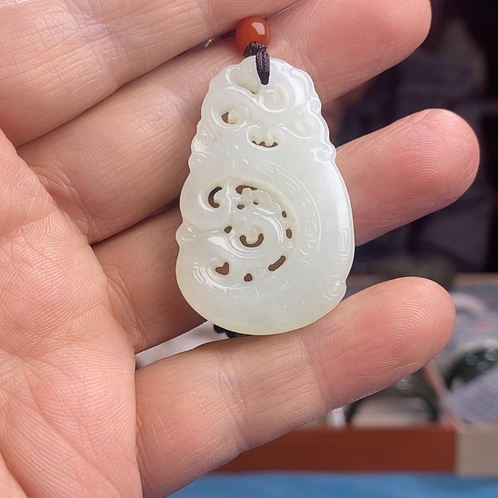 和田玉未镶嵌吊坠(不含链)