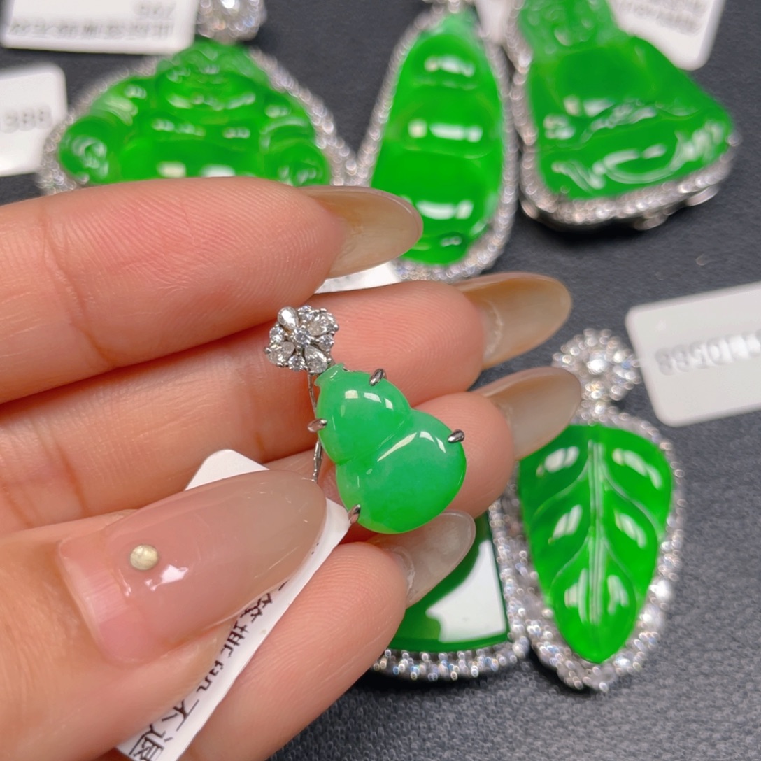 翡翠银S925镶嵌吊坠(不含链)