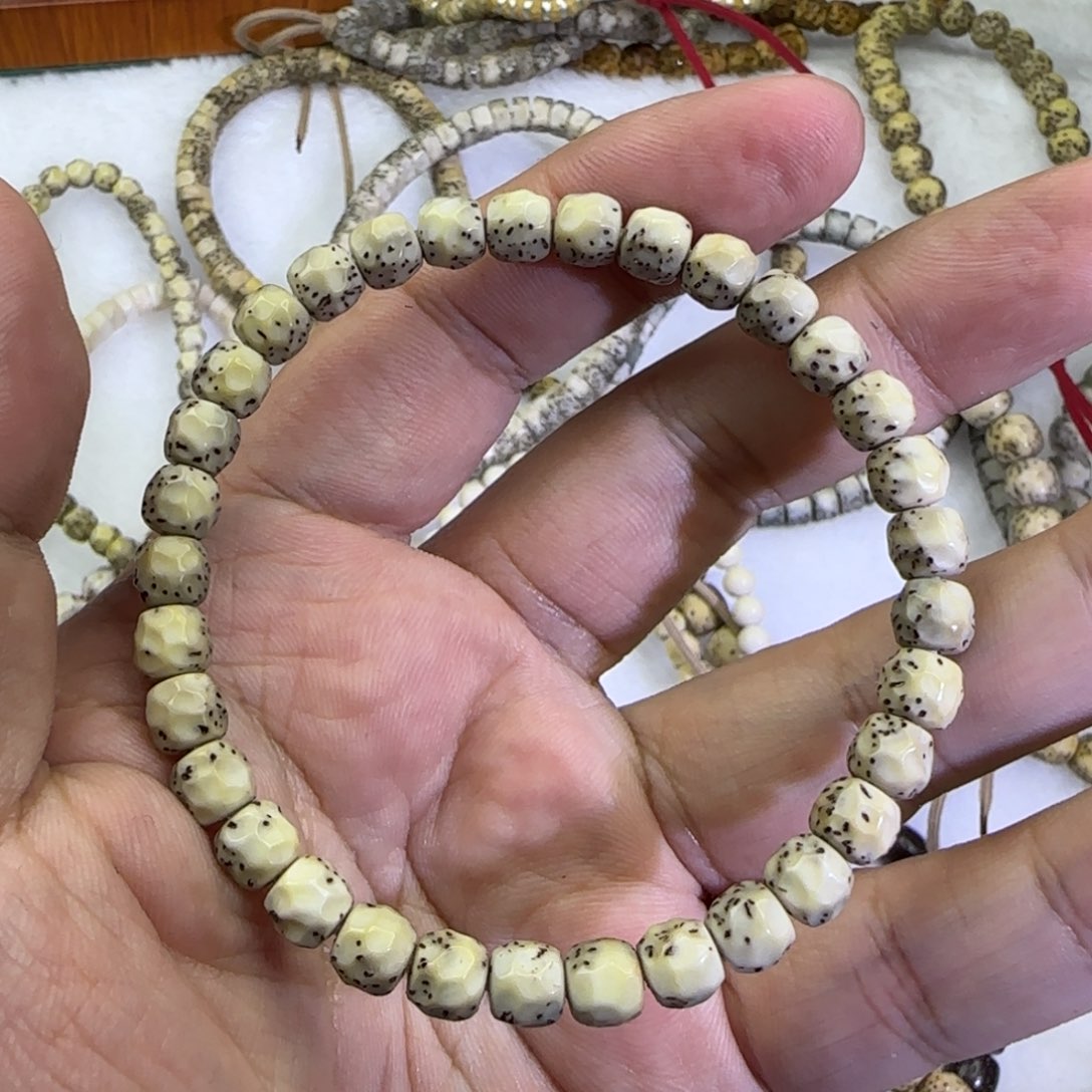 星月菩提吊坠7改大留白手工无相