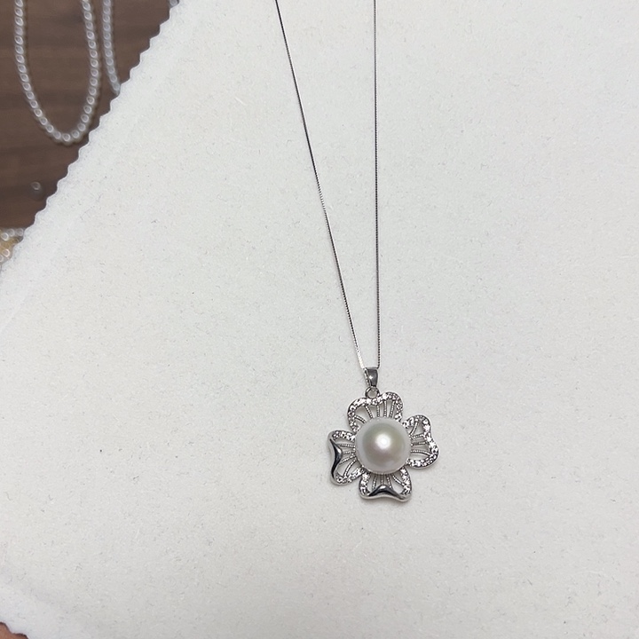 银S925镶嵌淡水珍珠颈饰