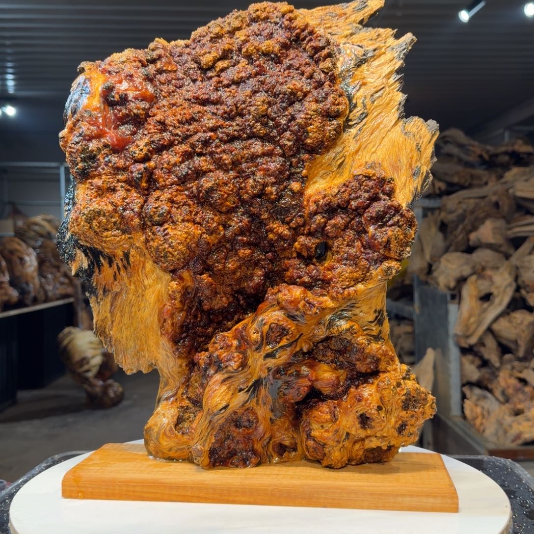 陈***了木王一刀琥珀木摆件87