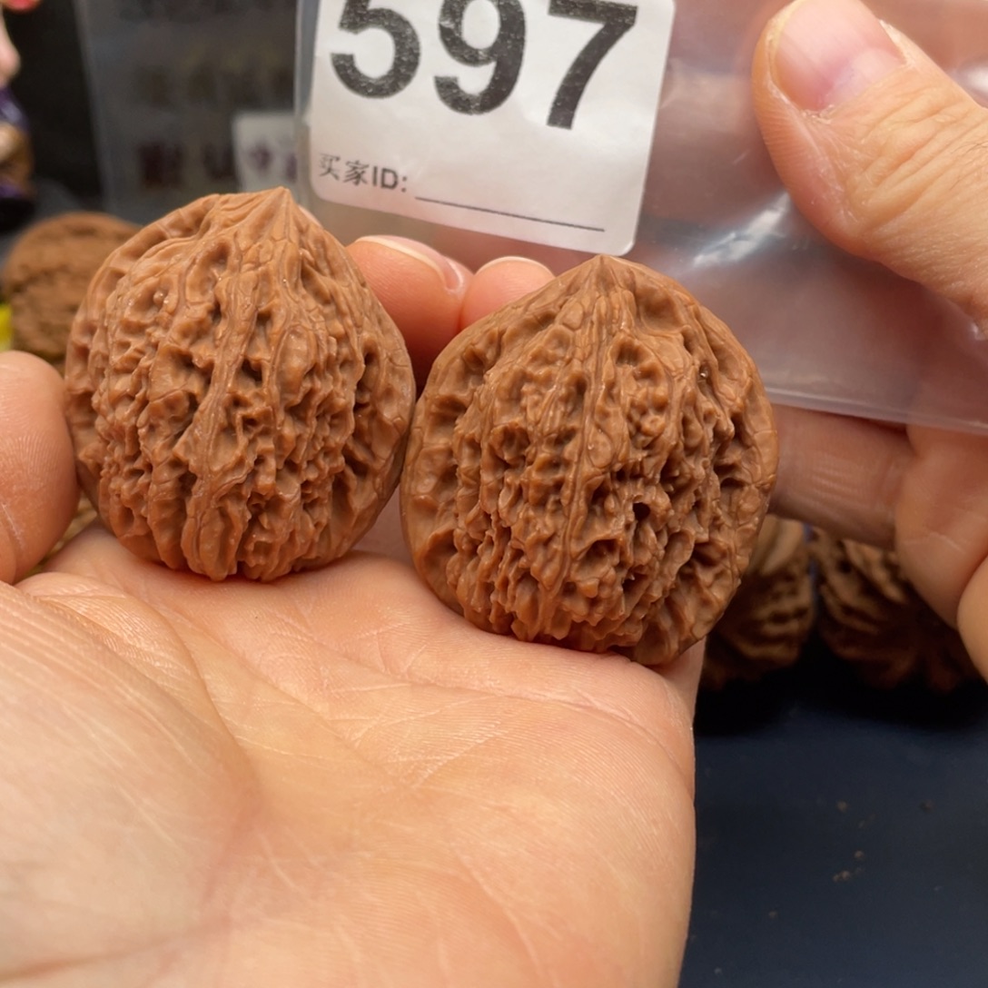 齐***宾文玩核桃把件南疆38高炮