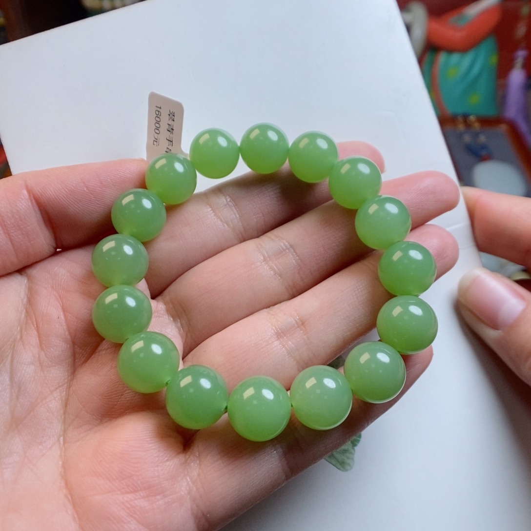 和田玉手链未镶嵌翠青