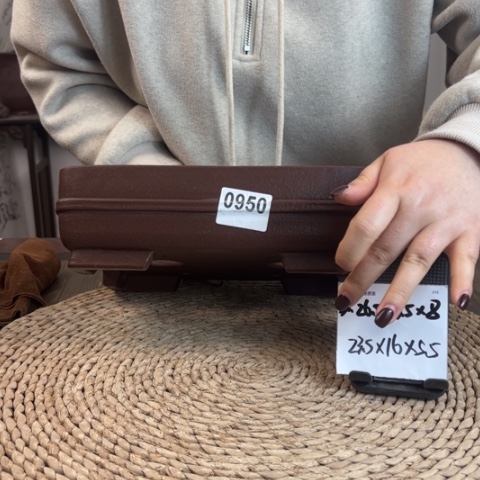 紫砂花盆紫玉金砂中带加宽浅长方0950