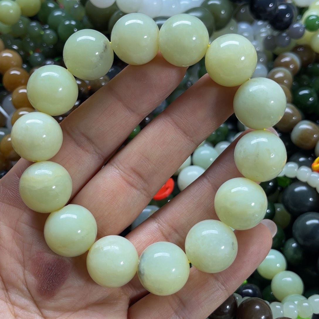 手串未镶嵌和田玉