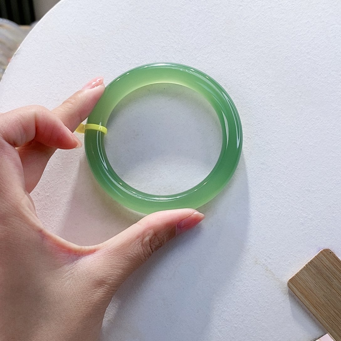 手镯玛瑙/玉髓未镶嵌58.7