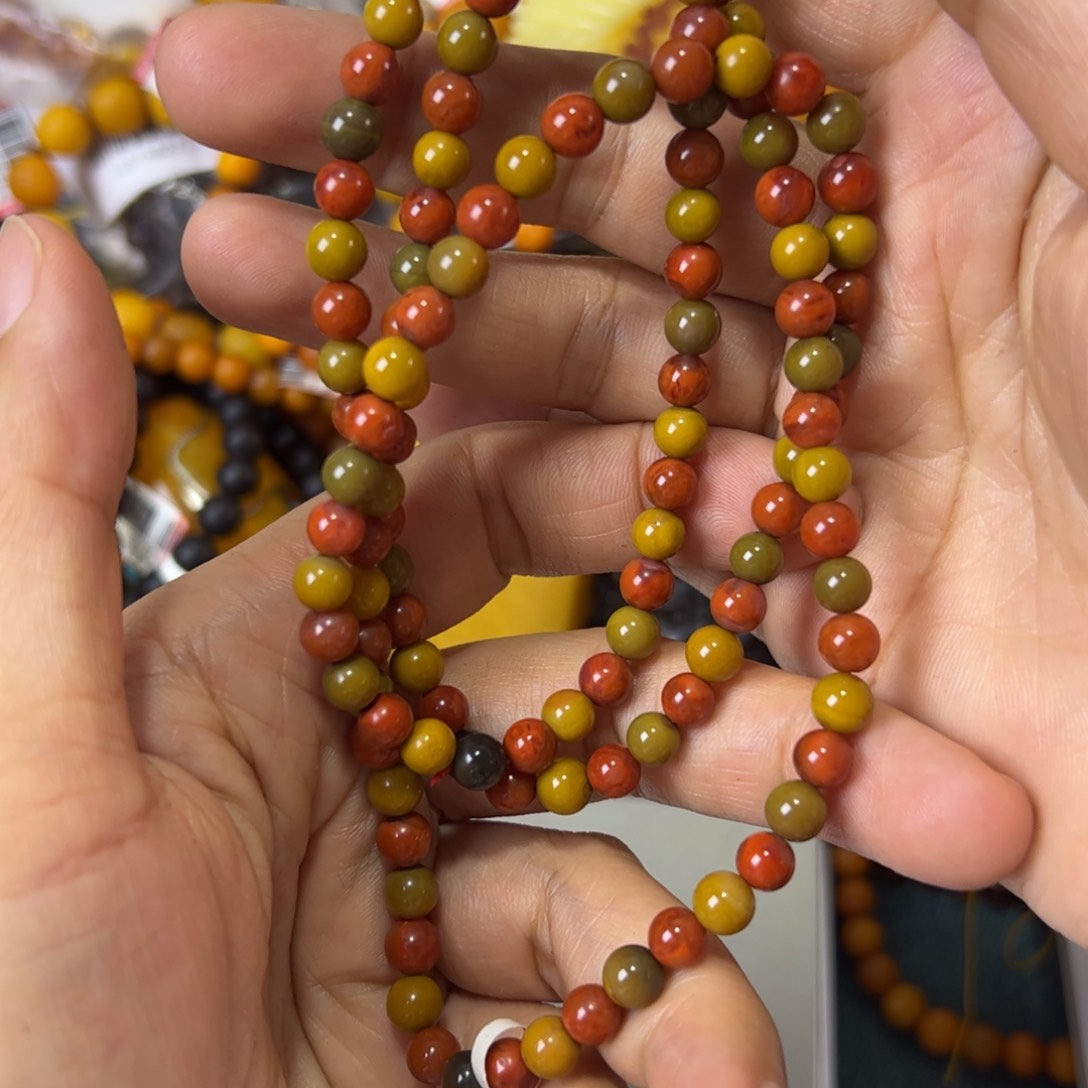 南红玛瑙未镶嵌珠宝奇石109