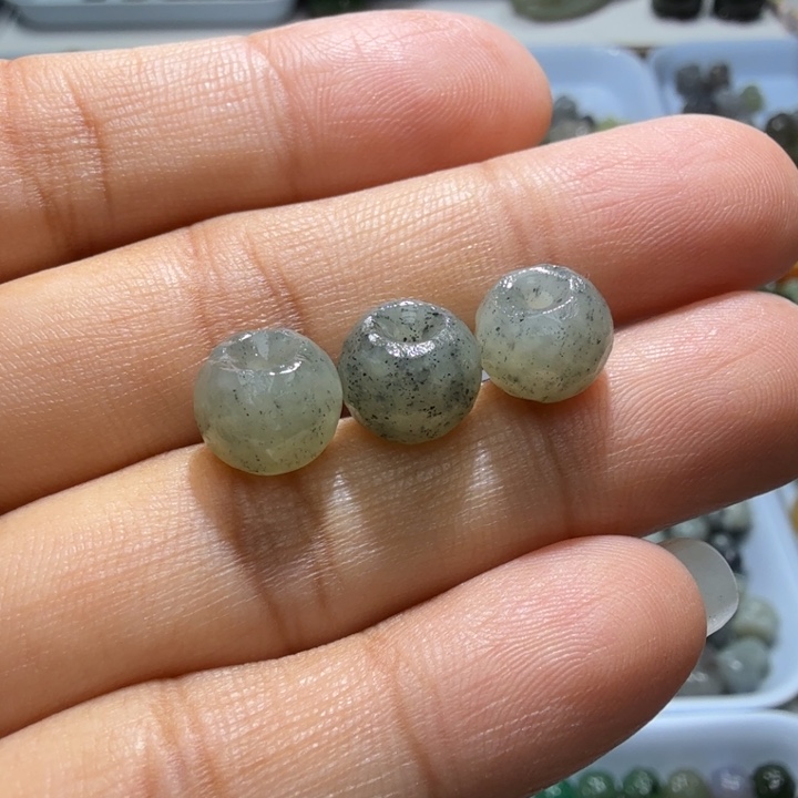 未镶嵌和田玉珠宝半成品