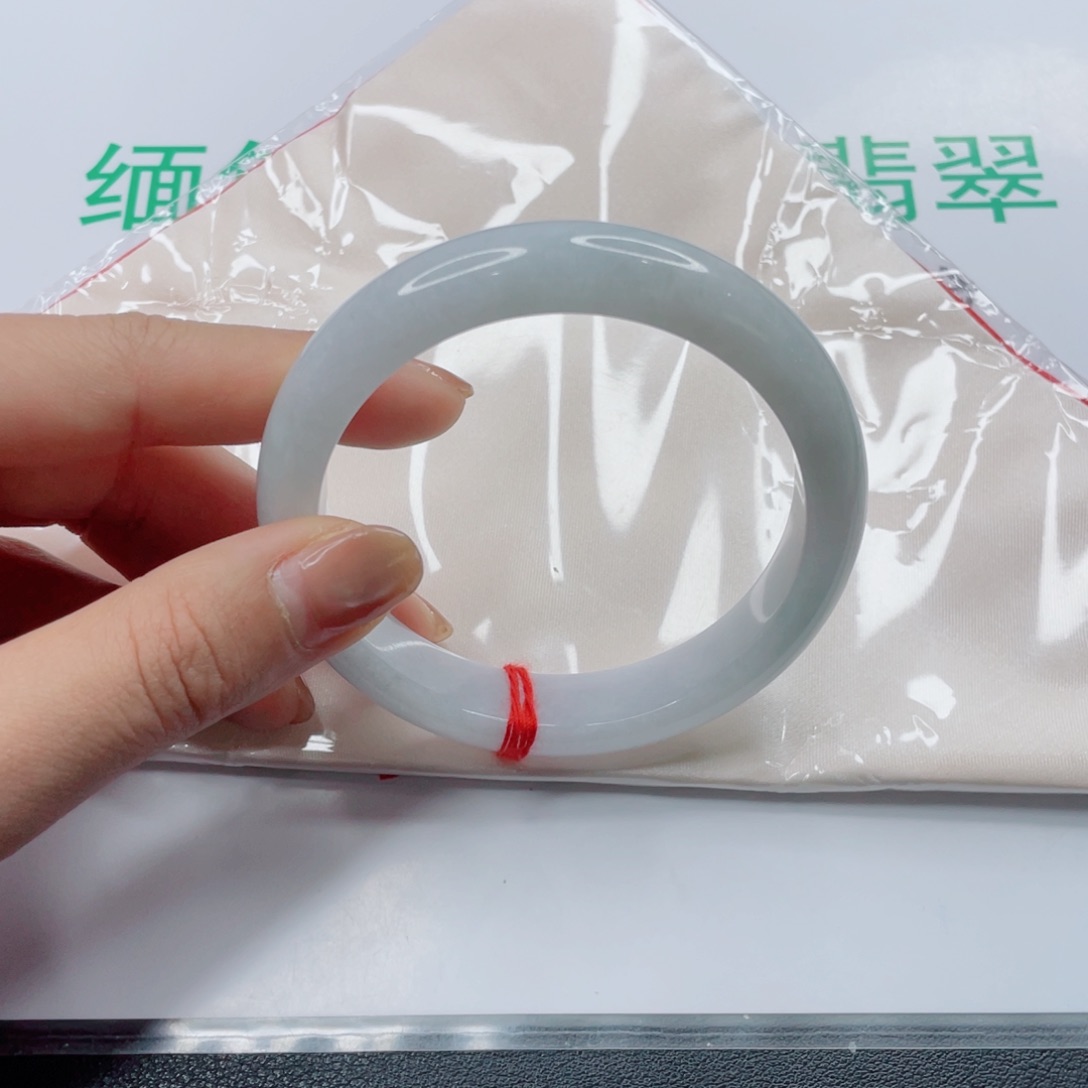 未镶嵌手镯翡翠李**院