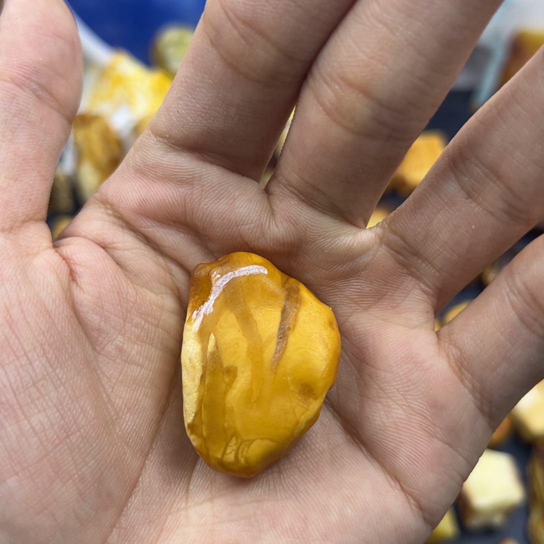 定制琥珀未镶嵌蜜蜡定制
