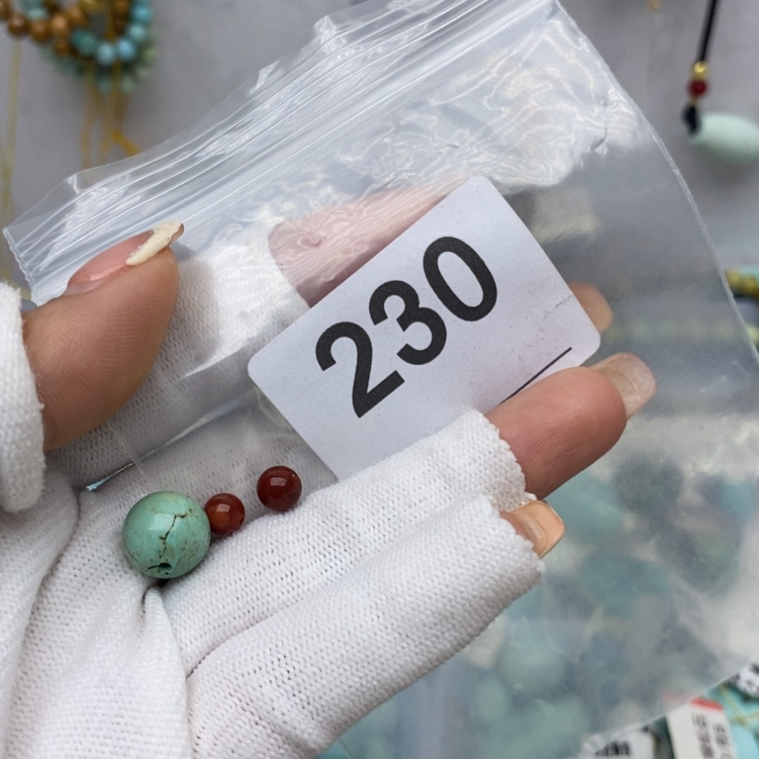 南红玛瑙未镶嵌珠宝奇石?****恼