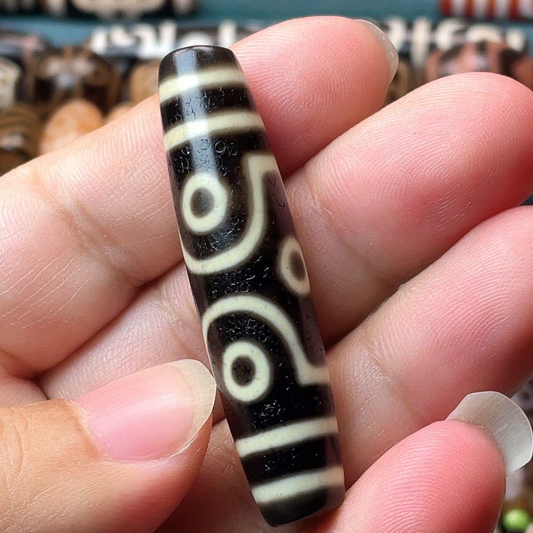 夕***夜玛瑙/玉髓未镶嵌颈饰建成牙黄六