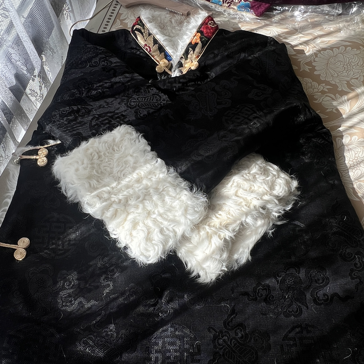 摹本冬季加厚传统藏式保暖外套高订款