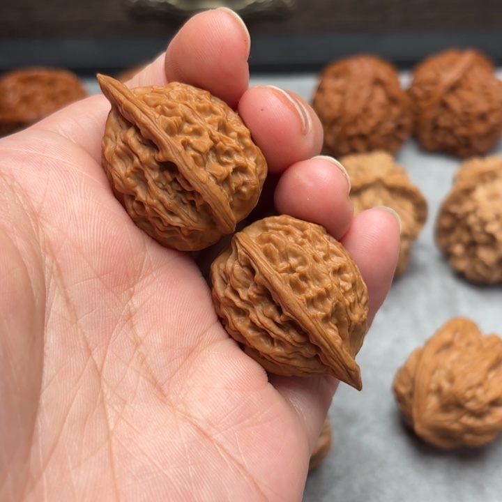 文玩核桃吊坠29鸡心手捻