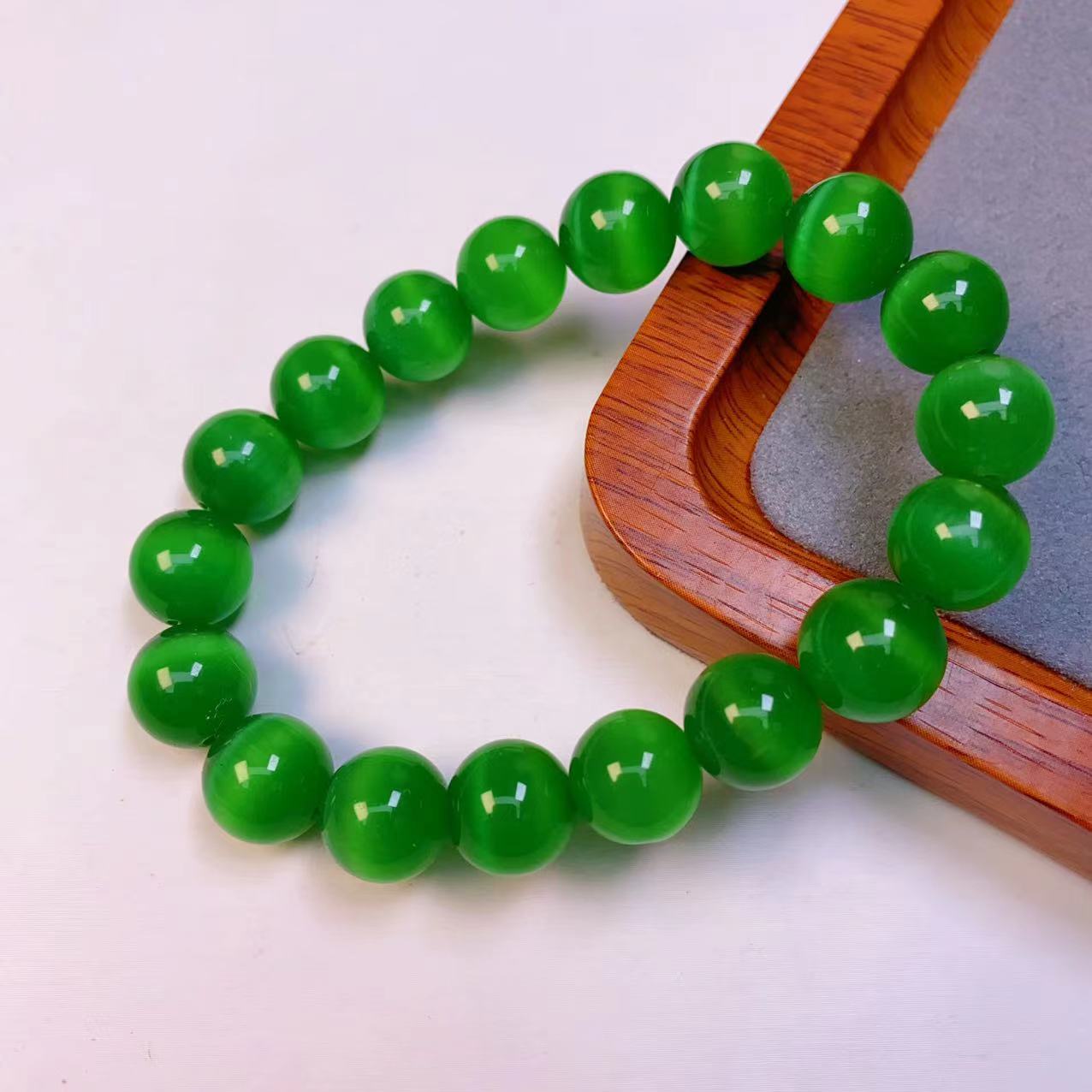 [聚小石]A62俄绿猫手链12M