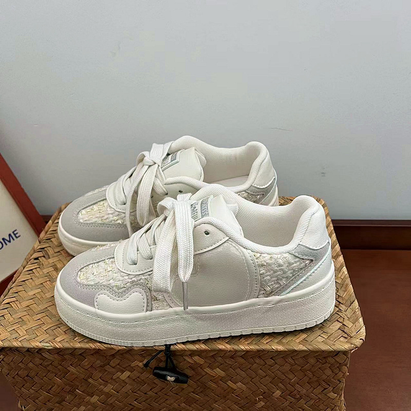 5010 新款小众设计厚底板鞋女