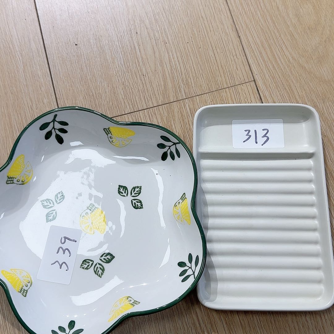 瓷片各一个 000000。0。     