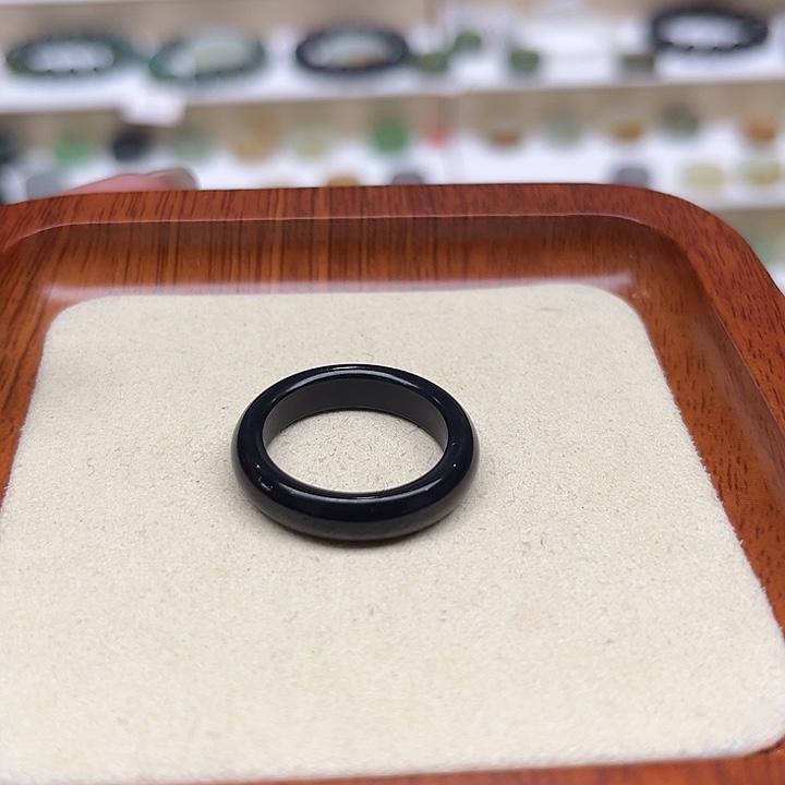 和田玉戒指未镶嵌玖*尔18码