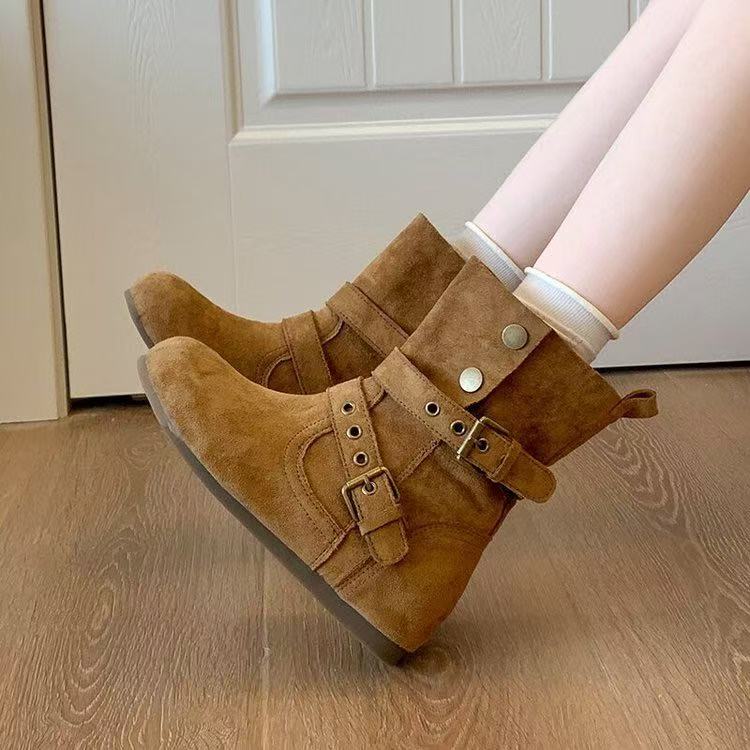 硫化厚底百搭常规款女秋季秋冬粗跟圆头短筒马丁靴