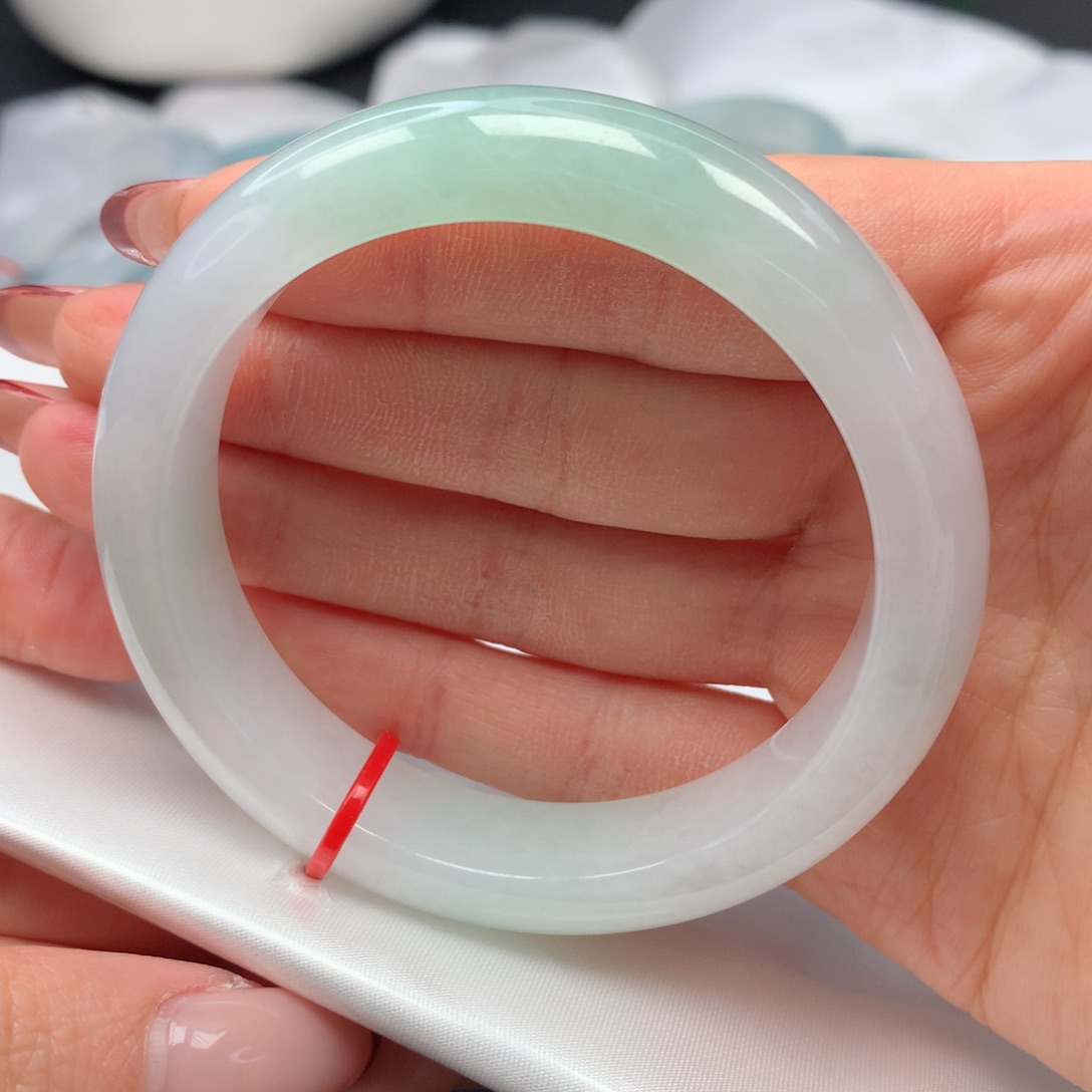 翡翠手镯未镶嵌59正圈