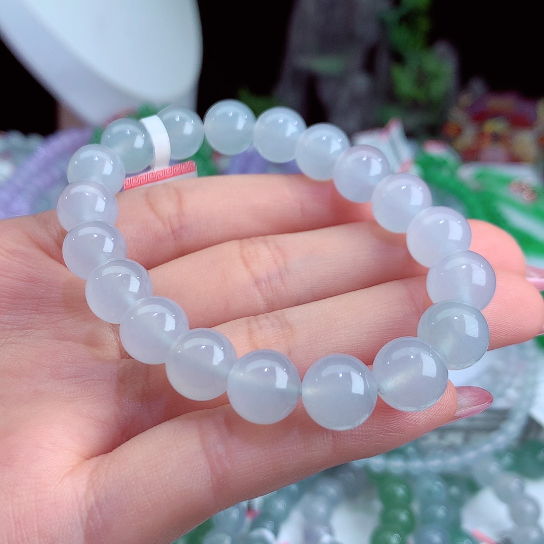 翡翠手链未镶嵌卡10