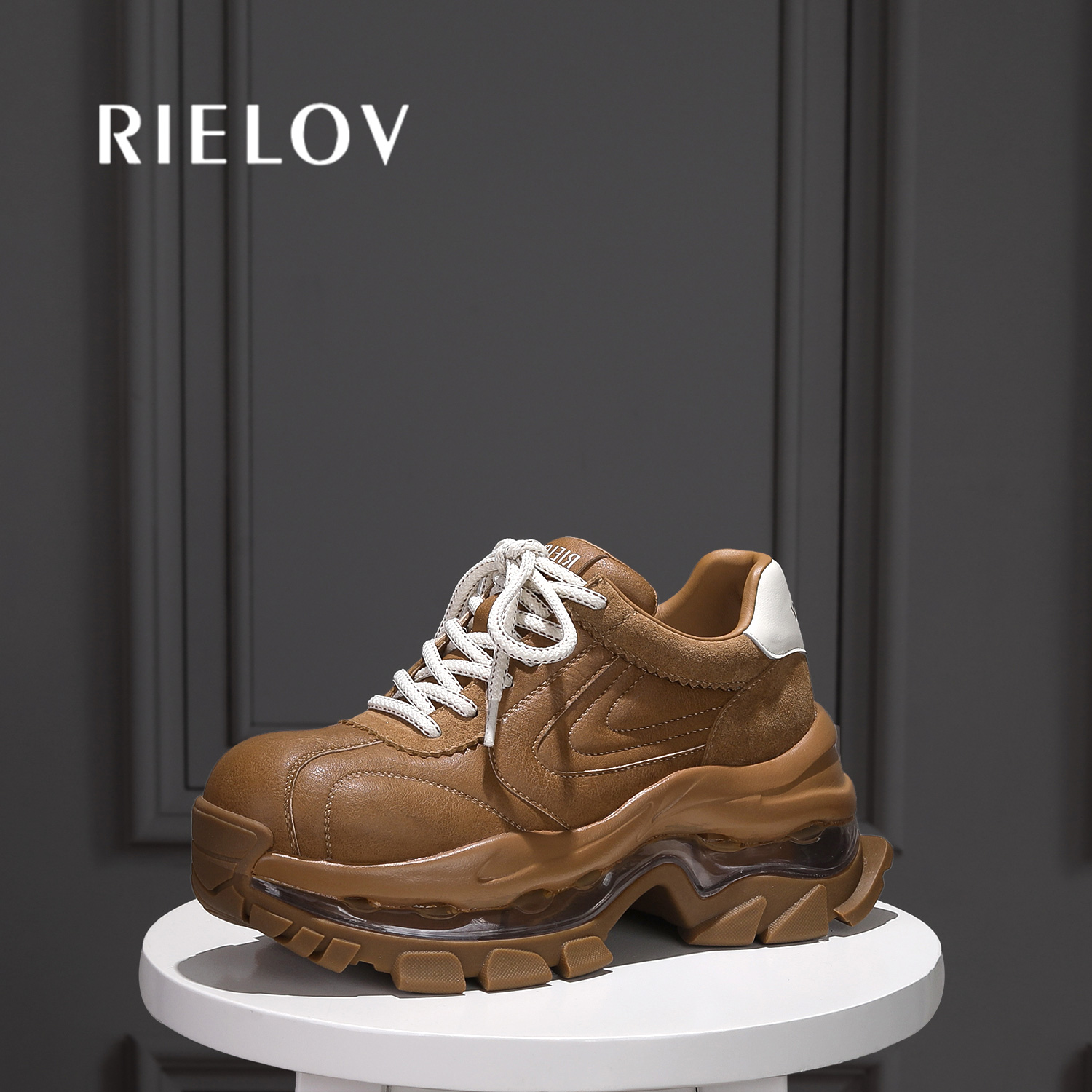 RIELOV【袁哥】增高8cm时尚潮流秋冬款厚底百搭女士休闲鞋666-198