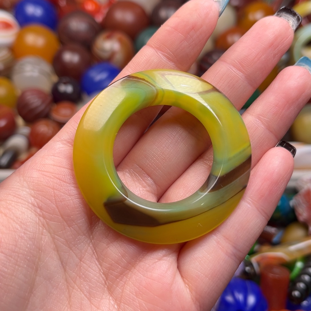 玛瑙/玉髓颈饰未镶嵌