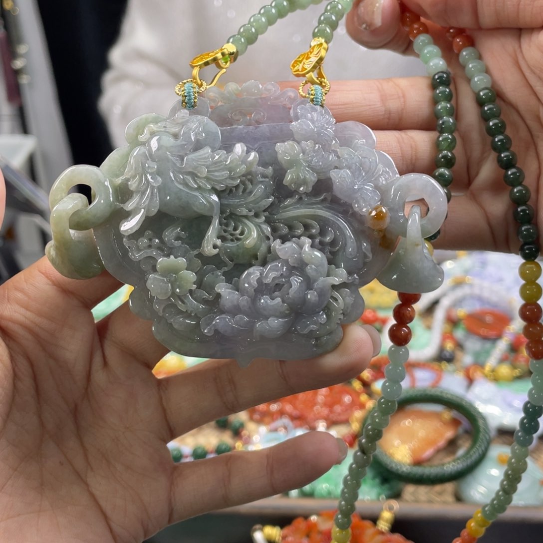 翡翠颈饰未镶嵌代编织