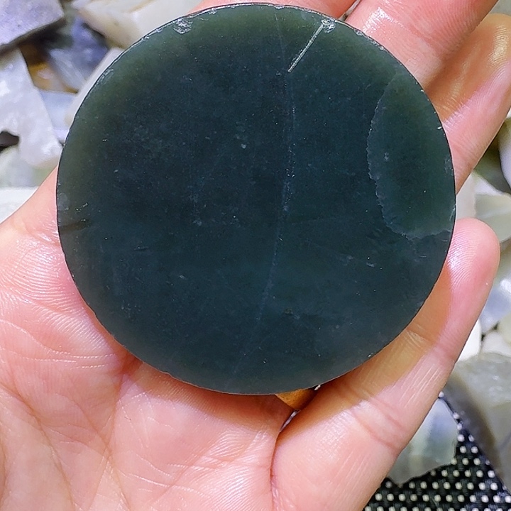 和田玉未镶嵌珠宝奇石