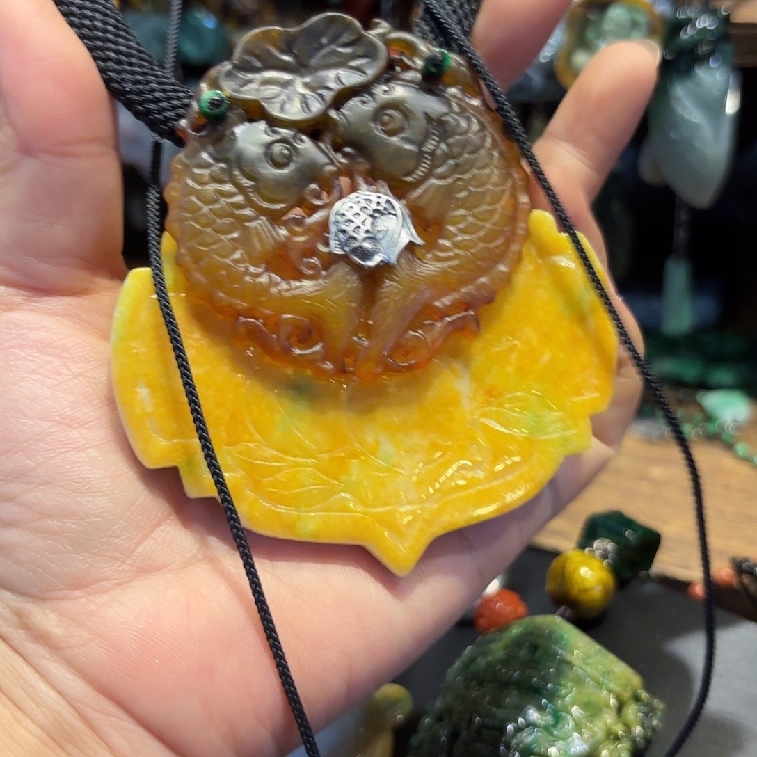 翡翠未镶嵌颈饰原创