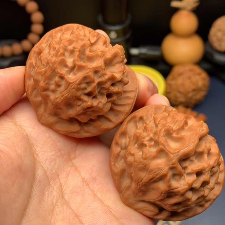 文玩核桃把件46+龙鳞纹狮子头