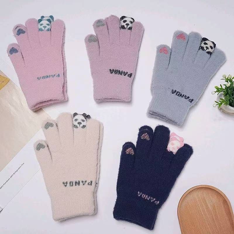 【秀秀专属】手套冬季新款可爱卡通保暖熊猫玩手机写字露指触屏