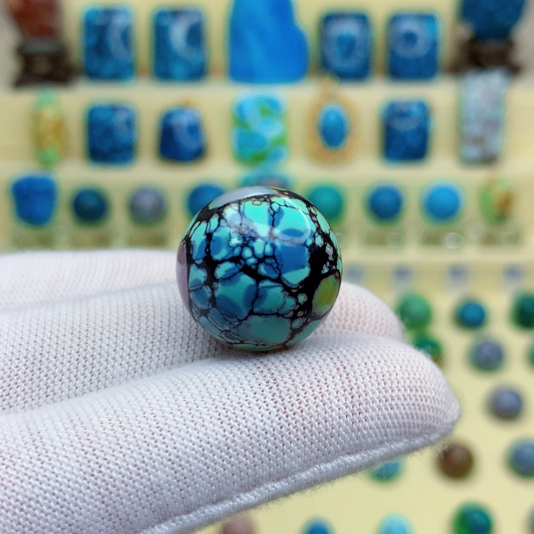 绿松石绿松石未镶嵌