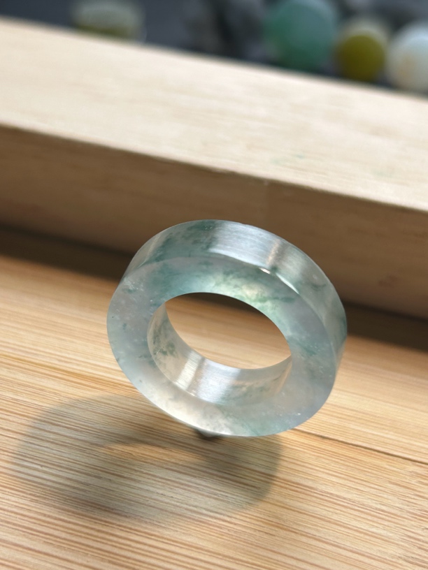 天然缅甸翡翠A货戒指 12-18圈口 详情咨询小黄车客服