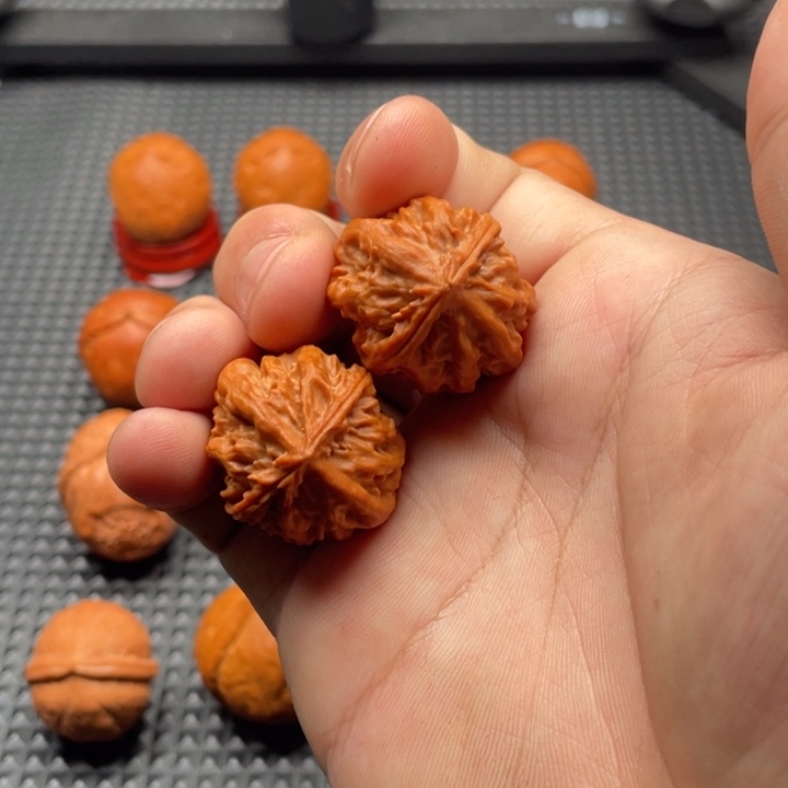 把件文玩核桃龙脊