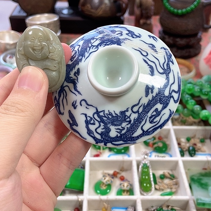 瓷片不会哈哈哈哈哈哈哈哈哈哈