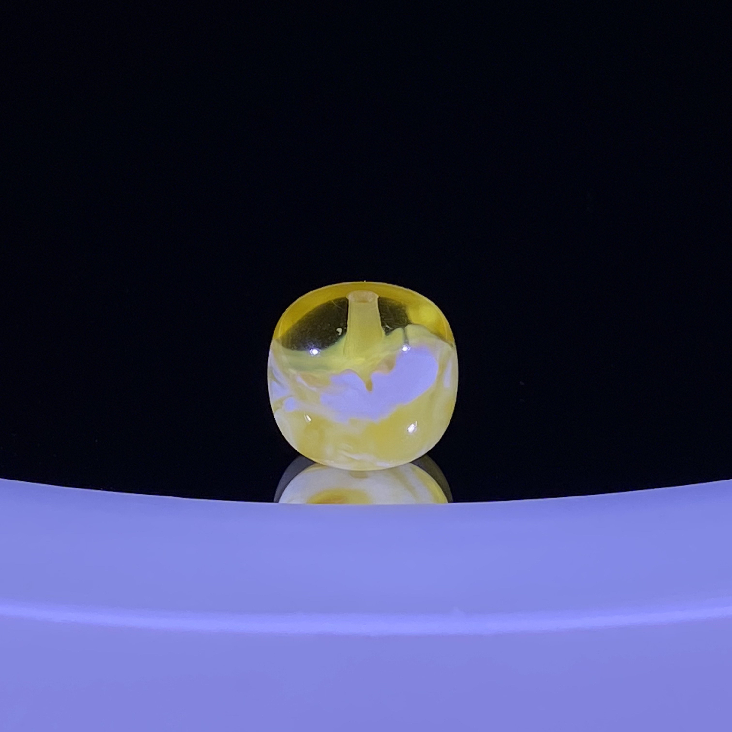 11.1mm金漆白透金拉丝妖蜜蜡老型 拉丝妖孽 带沁妖