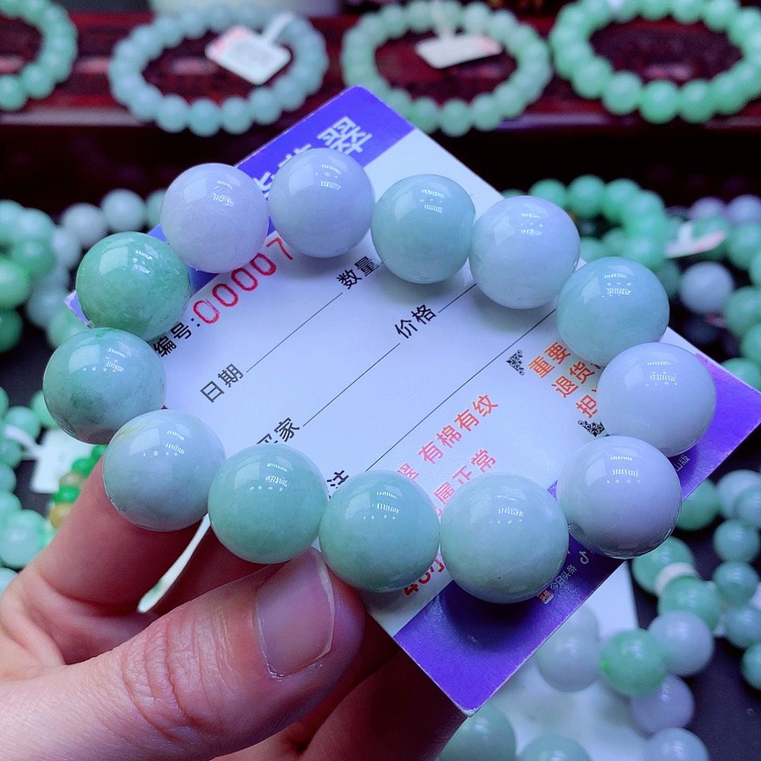 翡翠未镶嵌毛衣链